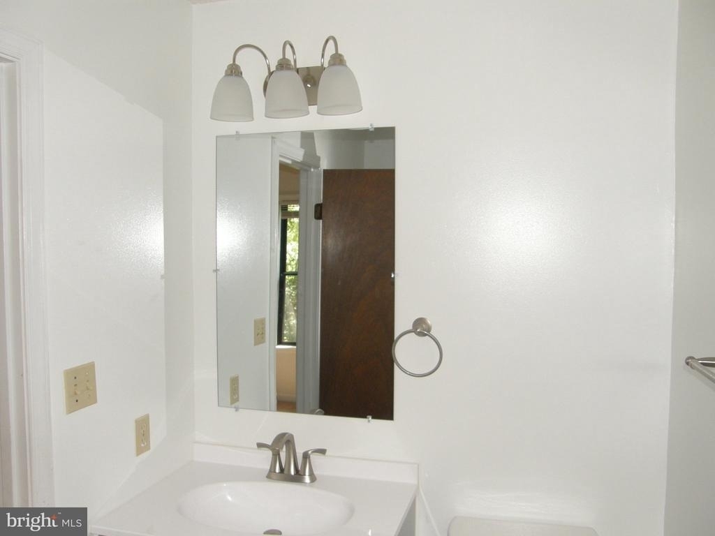 23337 Red Oak Court - Photo 13