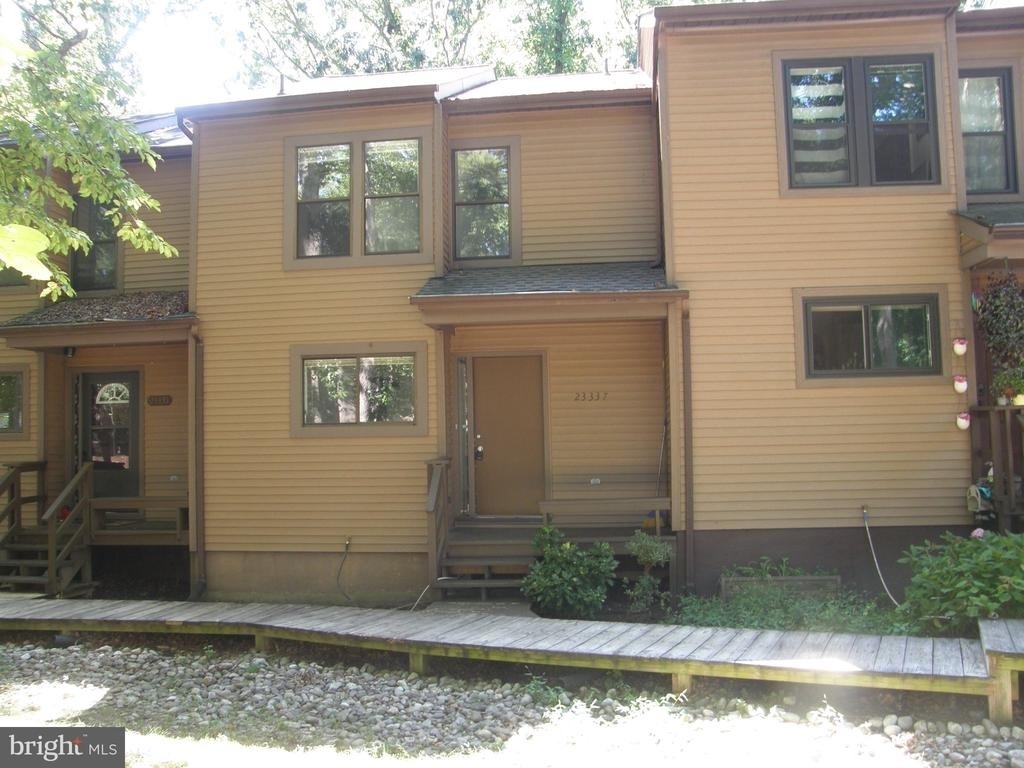 23337 Red Oak Court - Photo 0