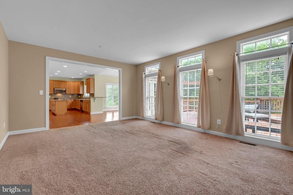 7813 Kilcroney Court - Photo 13