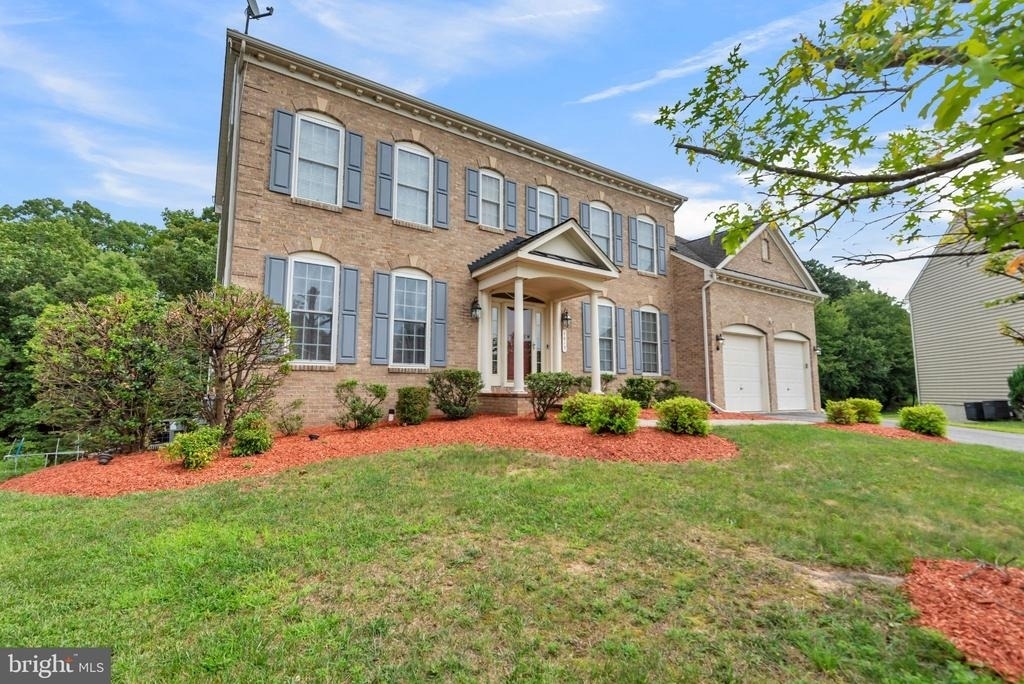 7813 Kilcroney Court - Photo 1