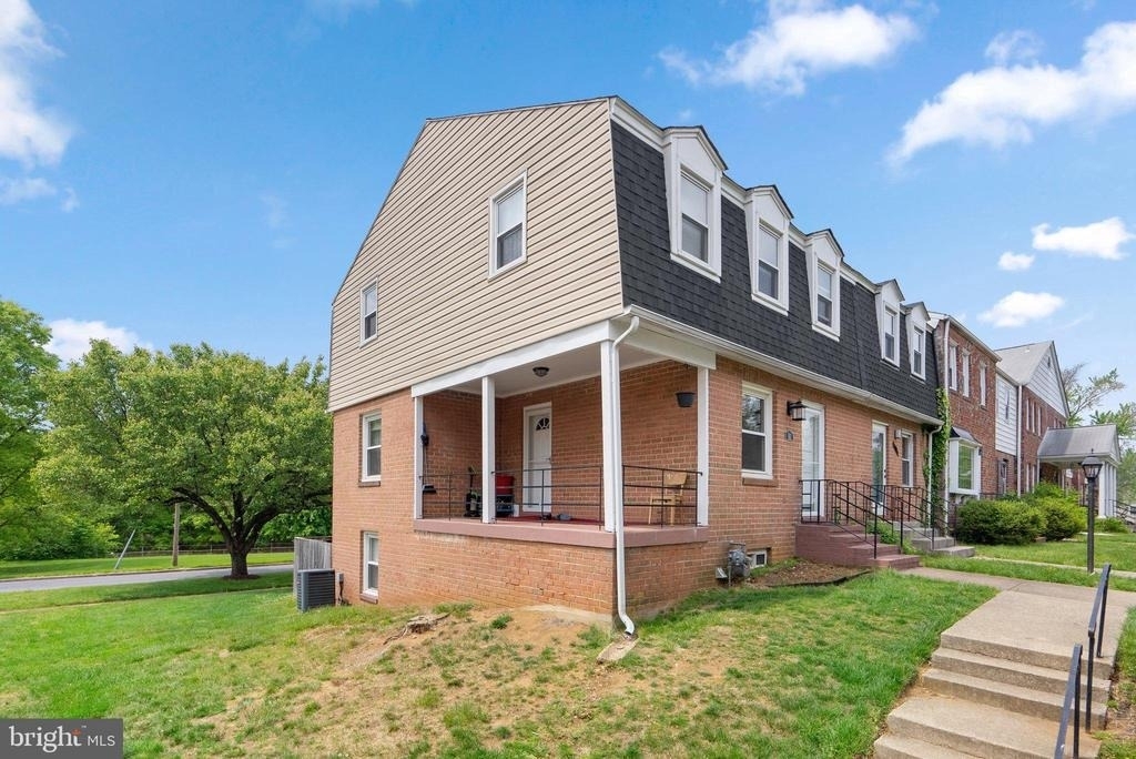81 Watkins Park Drive - Photo 22
