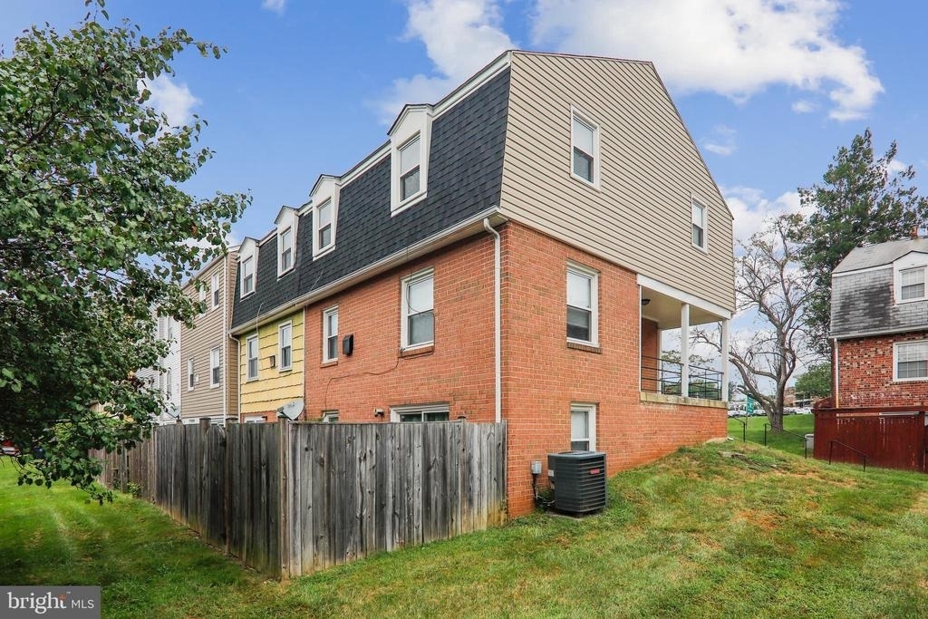 81 Watkins Park Drive - Photo 20