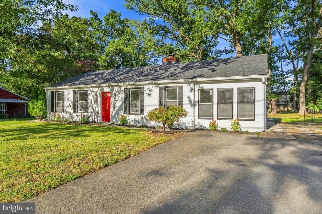 12807 Jackson Drive - Photo 3