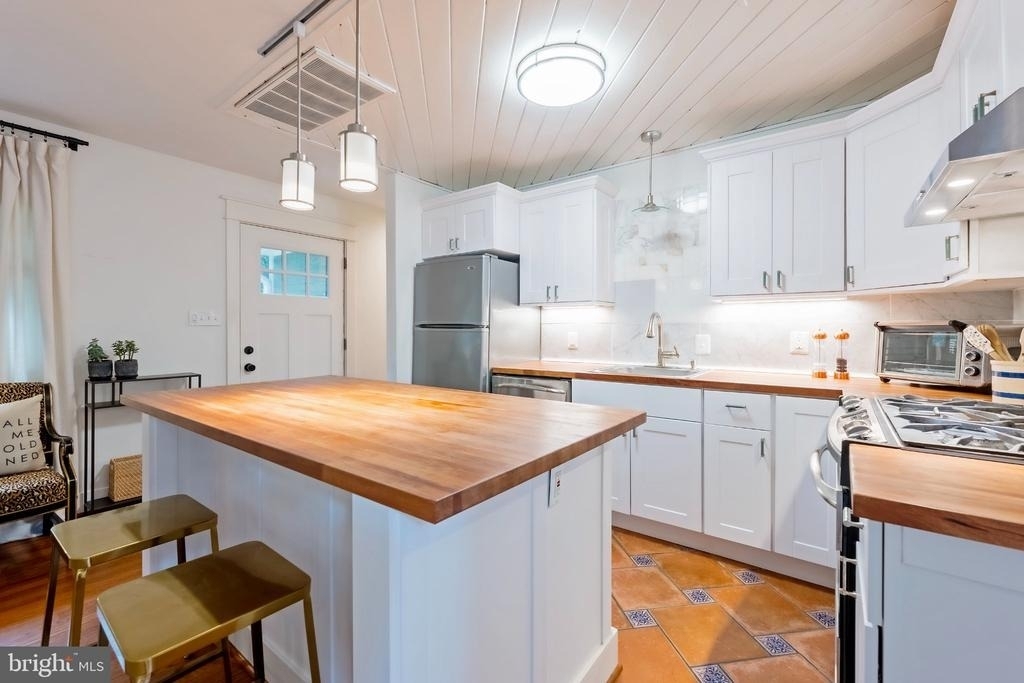 4115 Denfeld Avenue - Photo 19