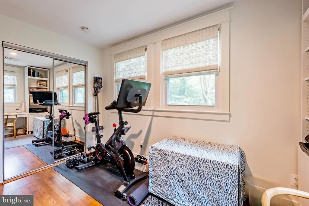 4115 Denfeld Avenue - Photo 14
