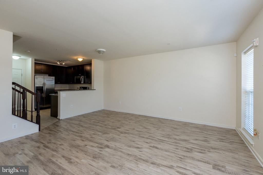 11928 Little Seneca Parkway - Photo 9