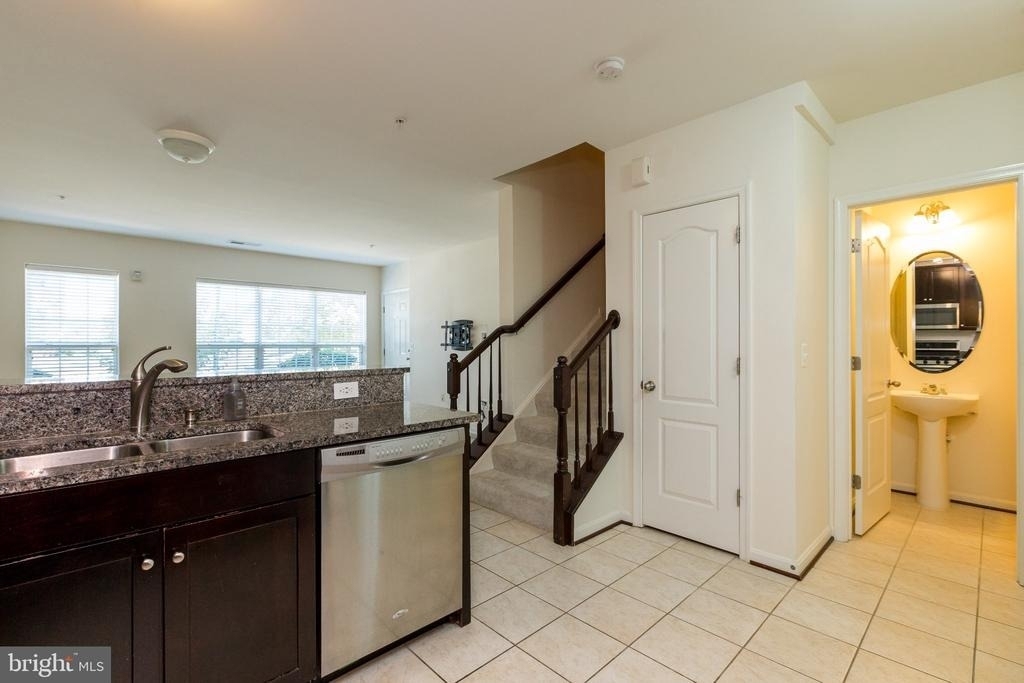 11928 Little Seneca Parkway - Photo 5