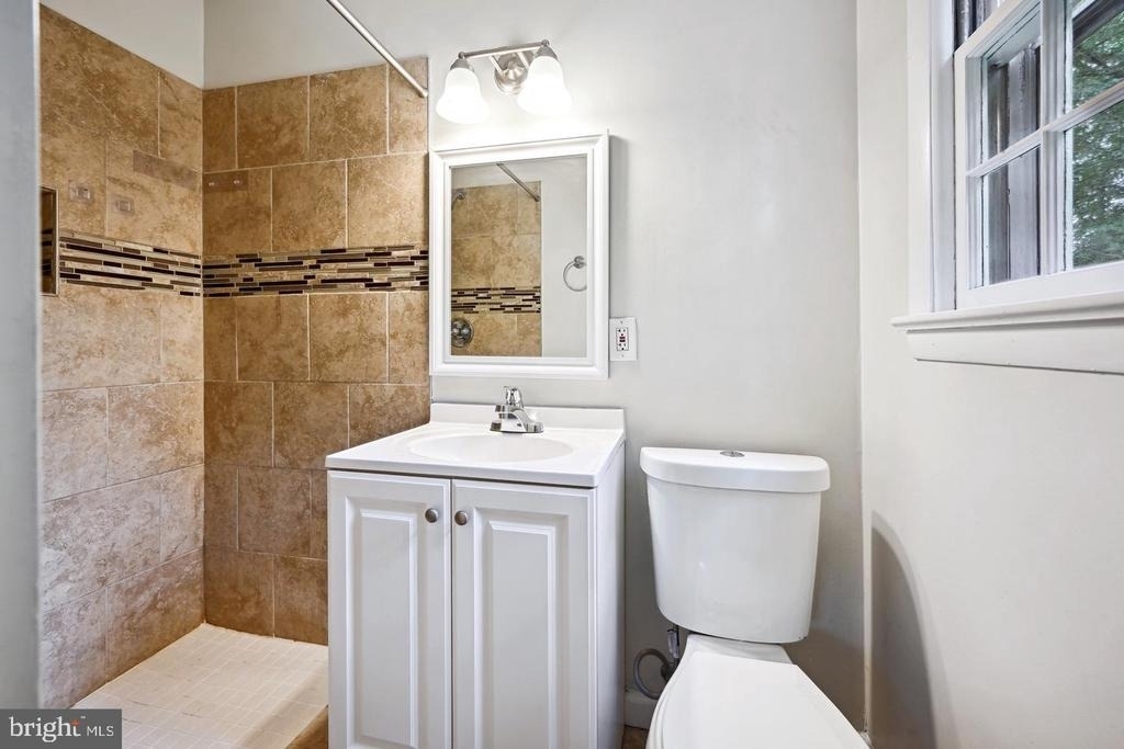 204 Mowbray Road - Photo 17
