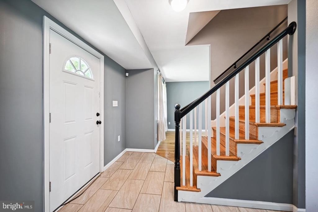 204 Mowbray Road - Photo 1