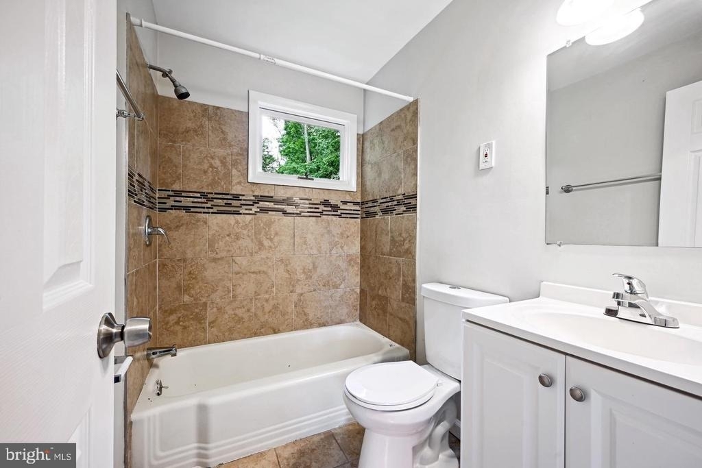 204 Mowbray Road - Photo 14