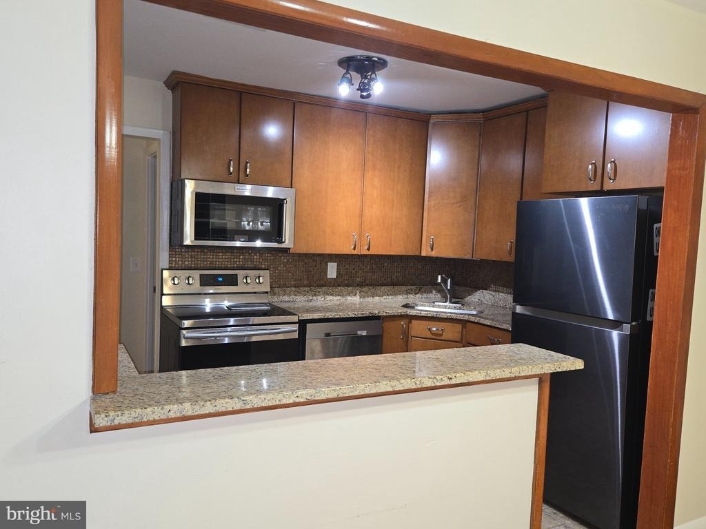 111 Donzen Drive - Photo 6