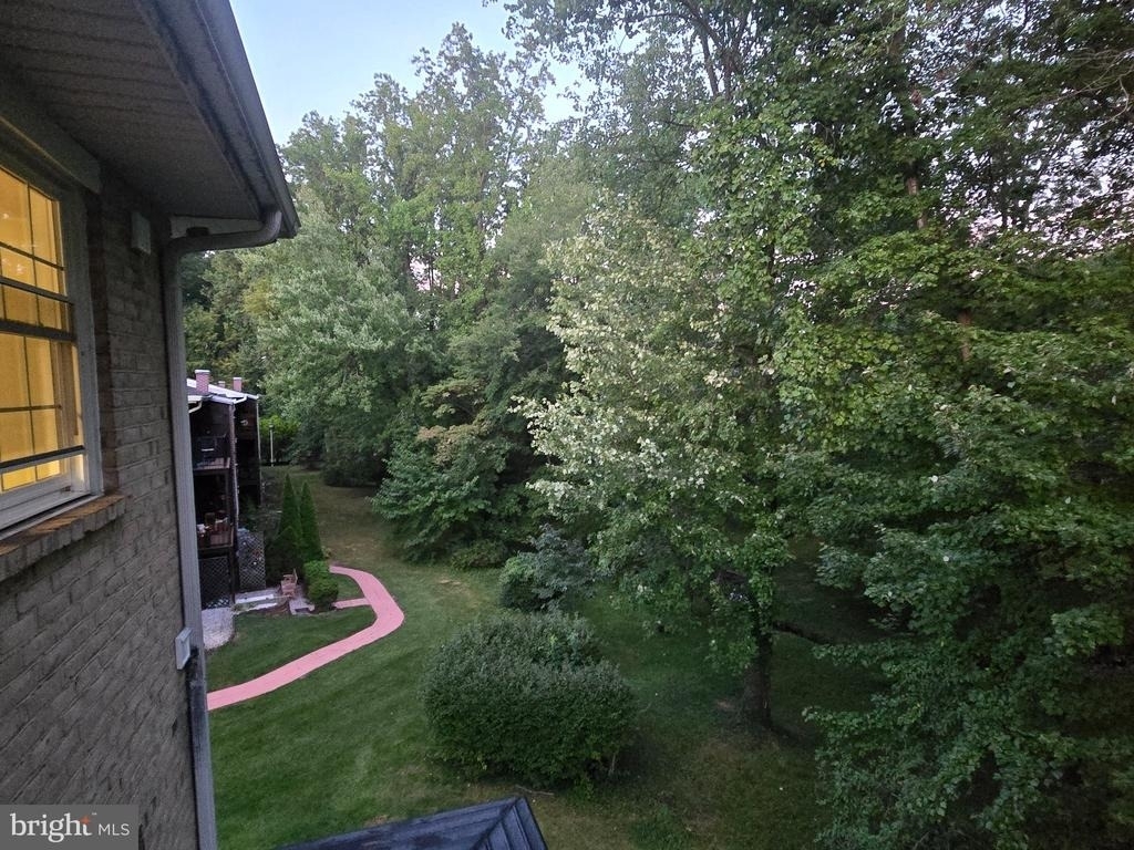 111 Donzen Drive - Photo 18