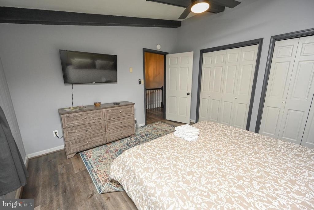 285 Lakeshore Drive - Photo 35