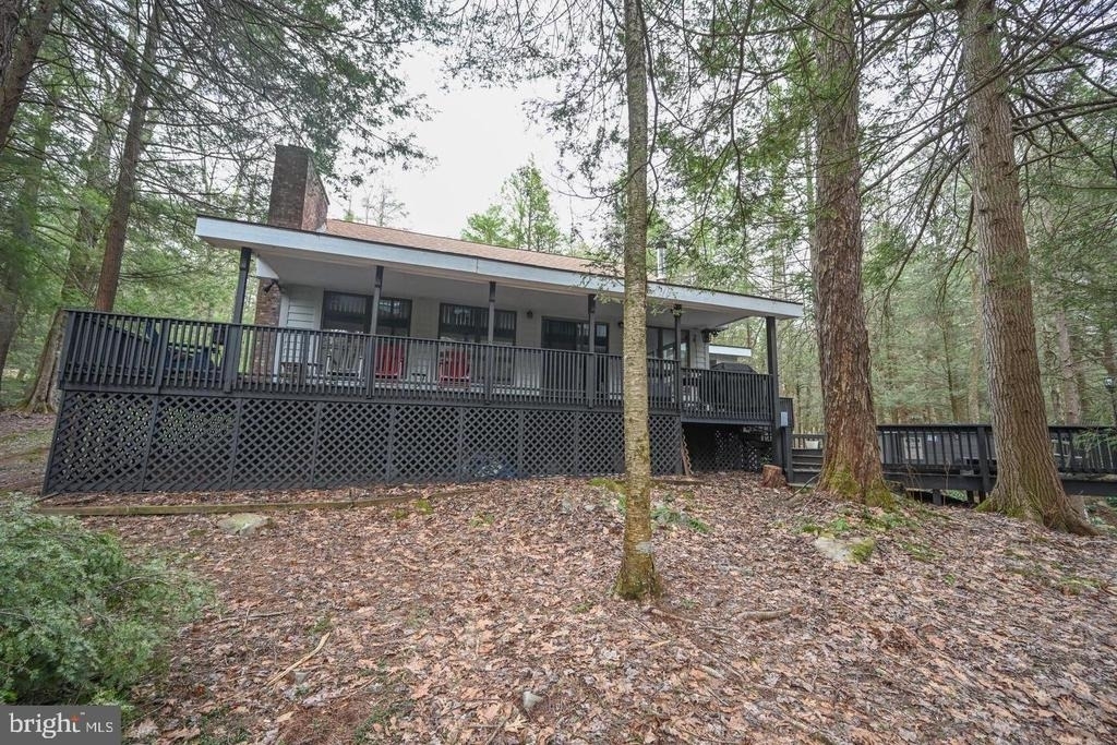 285 Lakeshore Drive - Photo 40