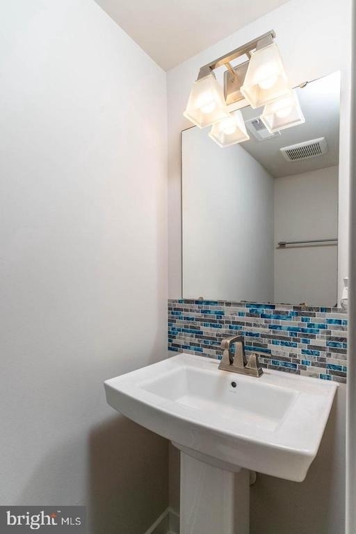 6021 Etterbeek Street - Photo 13