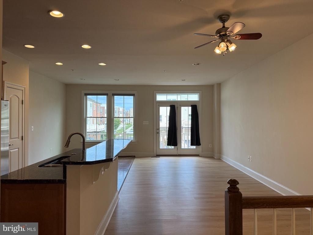 3579 Sprigg Street S - Photo 6