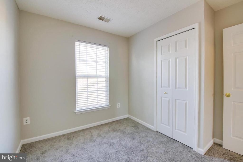 9307 Vanguard Court - Photo 18