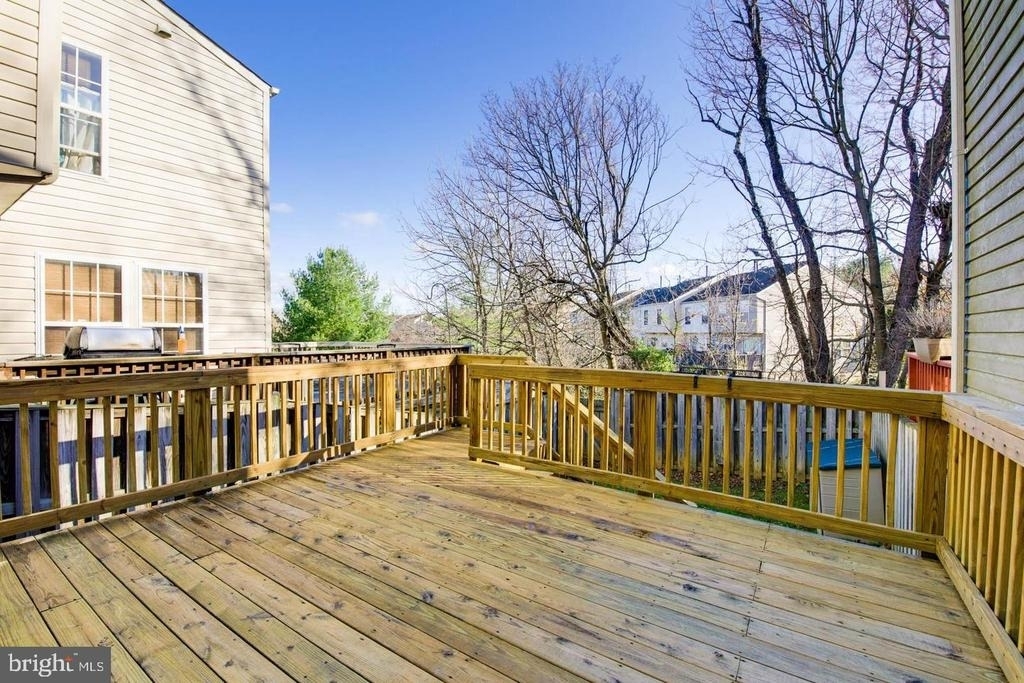 9307 Vanguard Court - Photo 23