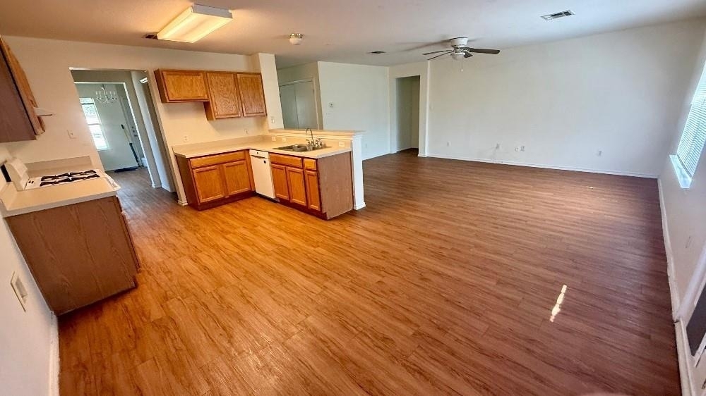 940 Goldenrod St - Photo 5