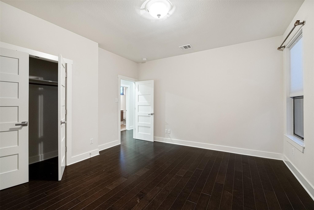 904 Freewater Ln - Photo 19
