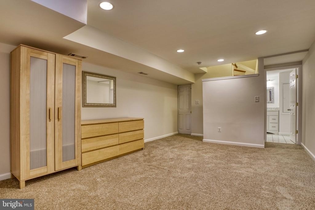 1236 S Charles Street - Photo 11