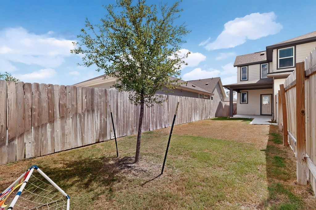 6317 Marsh Ln - Photo 33