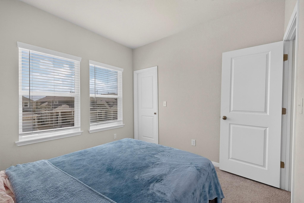 6317 Marsh Ln - Photo 25