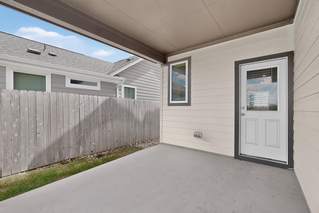 6317 Marsh Ln - Photo 30
