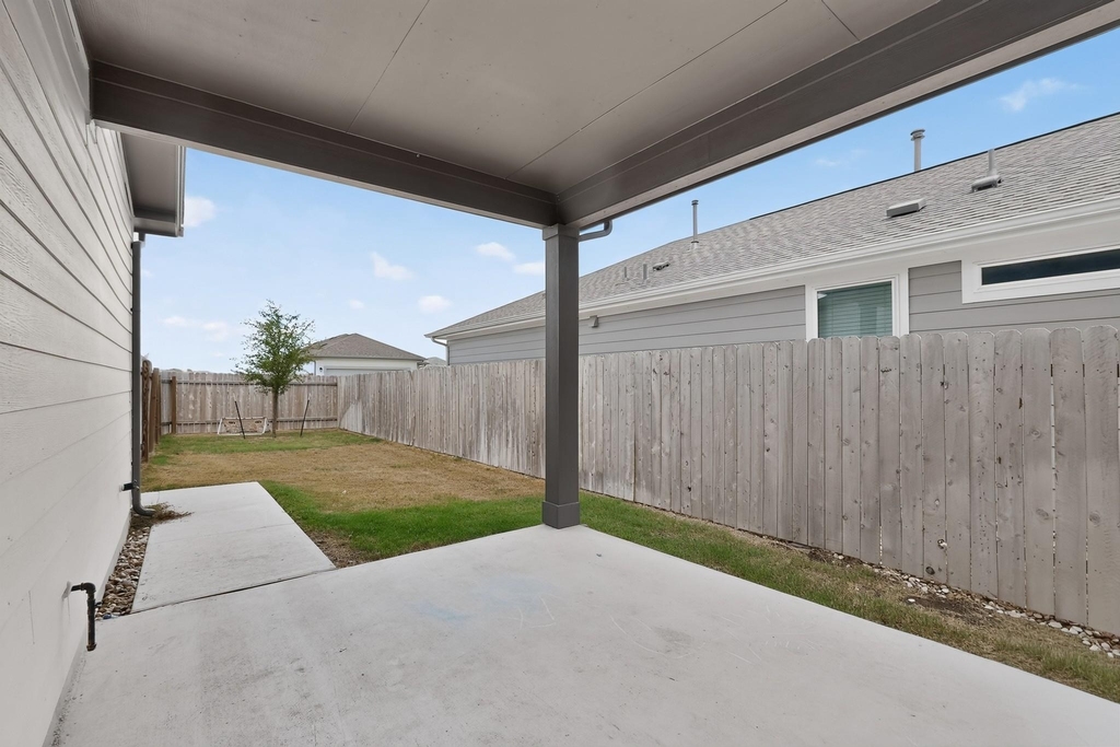 6317 Marsh Ln - Photo 32