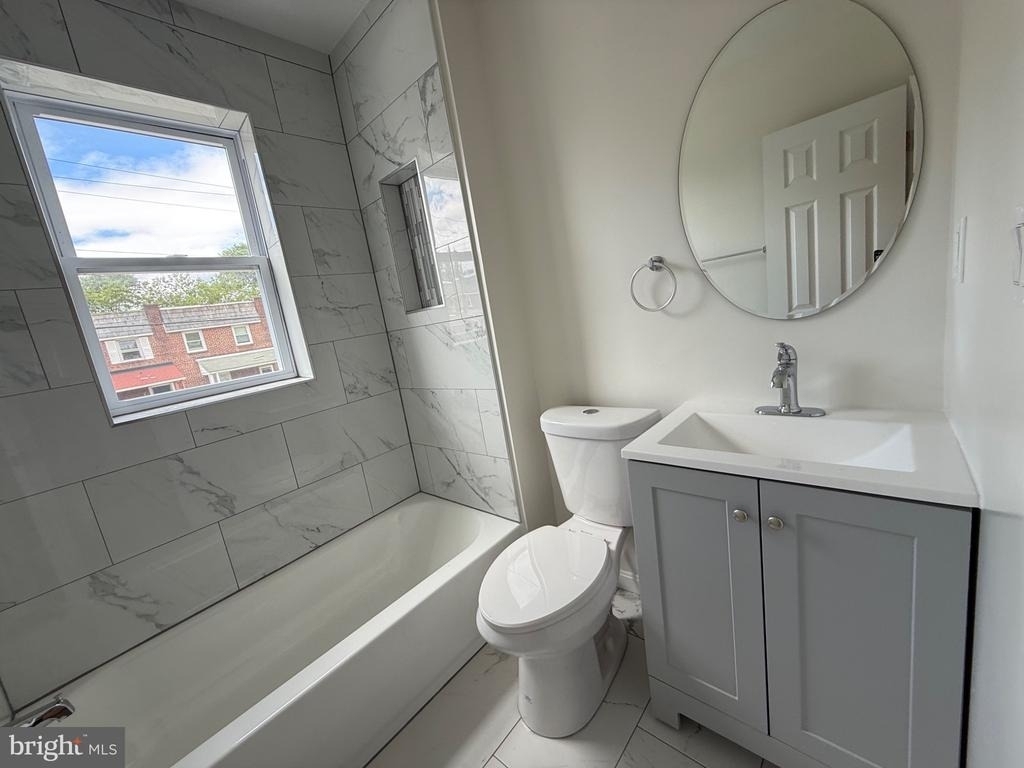 5215 Ready Avenue - Photo 9