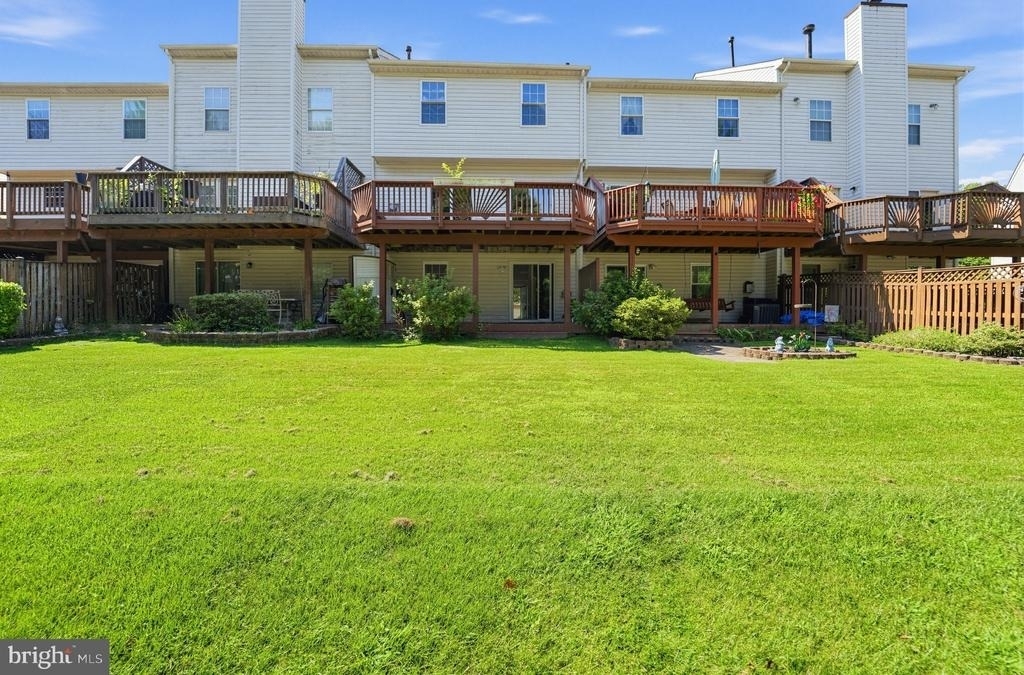 2504 Smoketree Lane - Photo 21