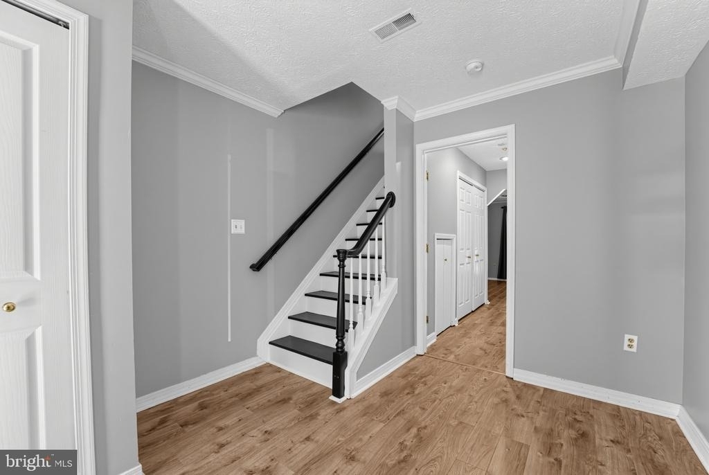 2504 Smoketree Lane - Photo 4