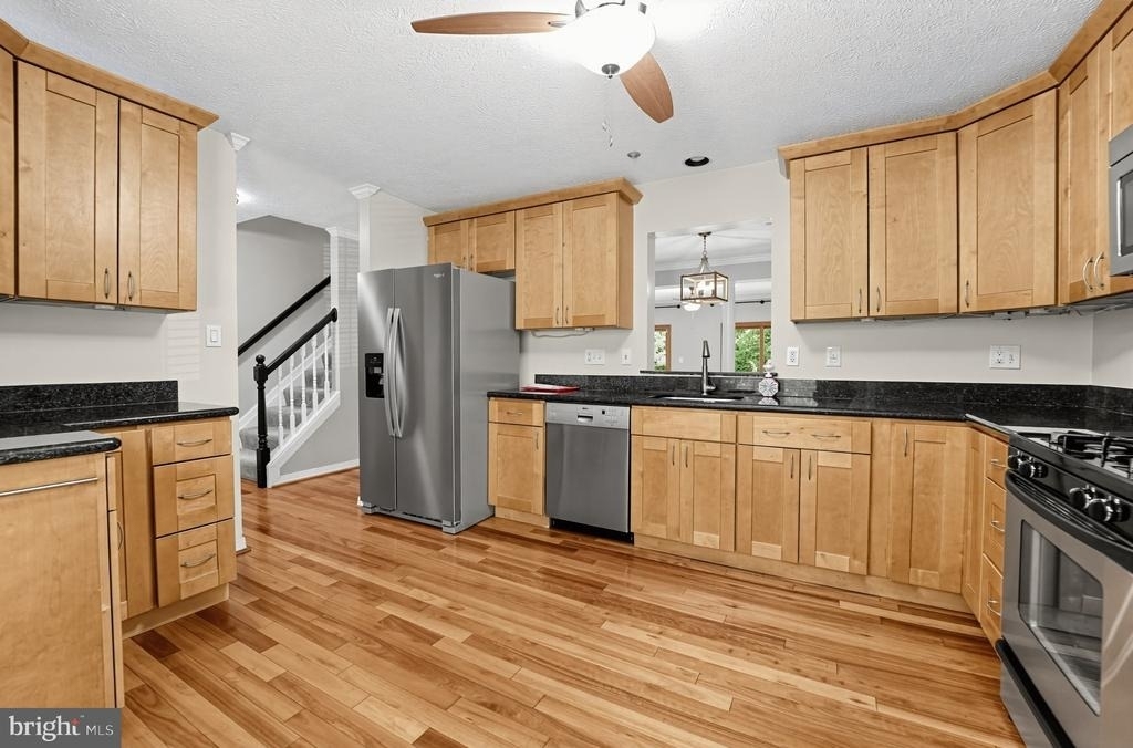 2504 Smoketree Lane - Photo 10