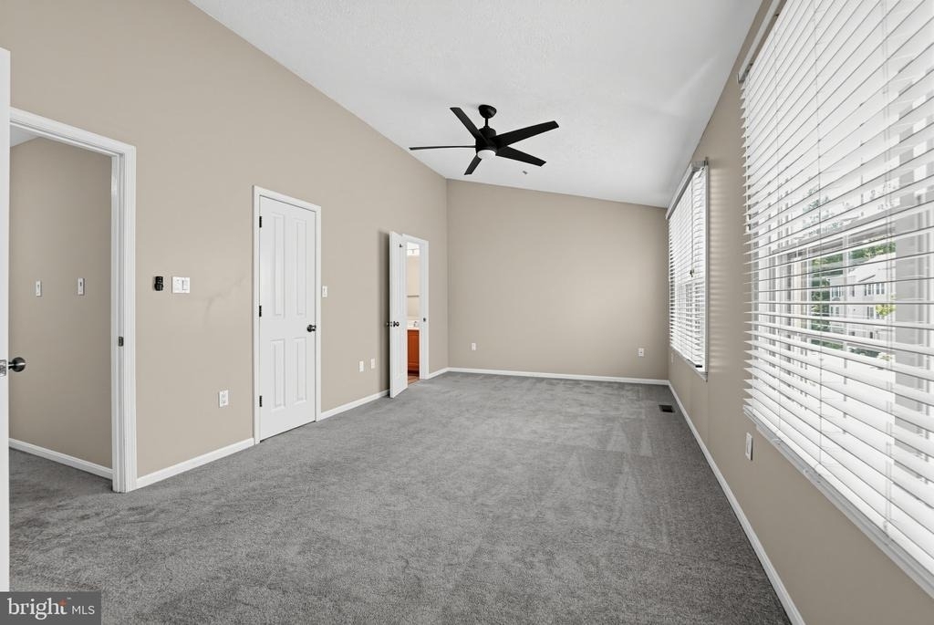 2504 Smoketree Lane - Photo 22