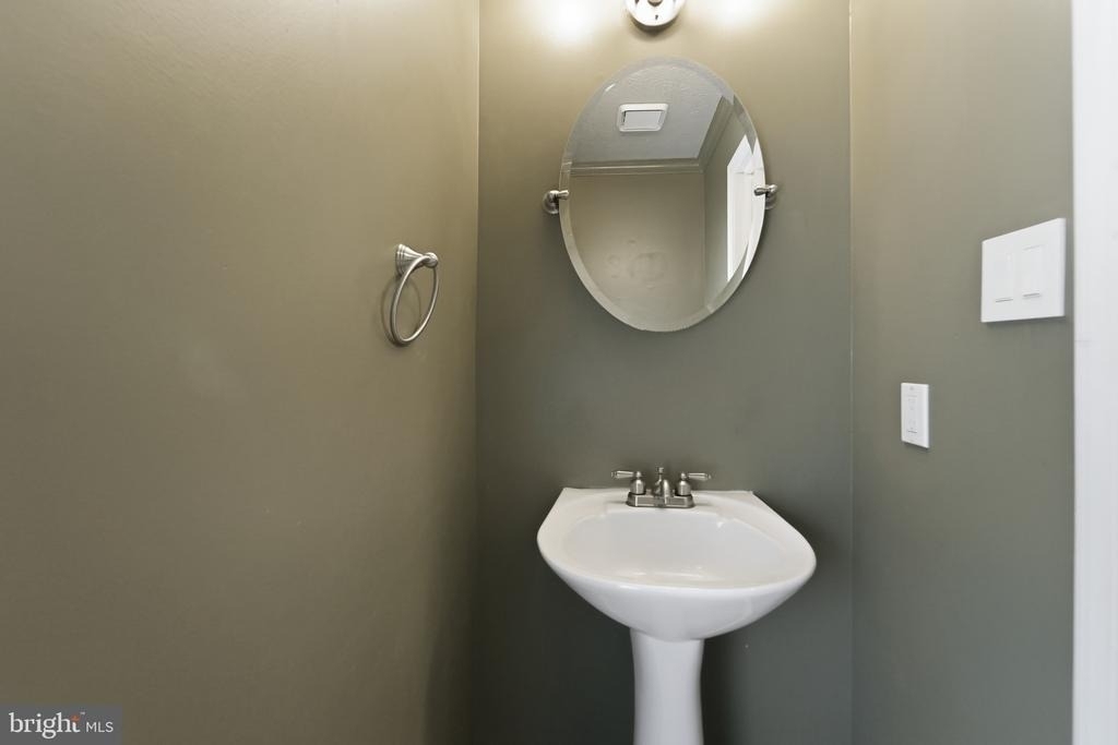 2504 Smoketree Lane - Photo 14