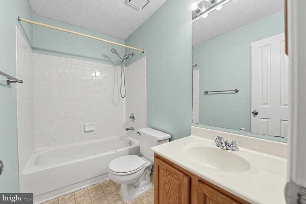 2504 Smoketree Lane - Photo 30