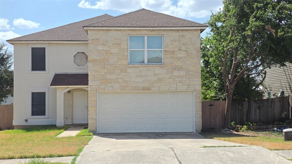 3246 Elizabeth Anne Ln - Photo 0