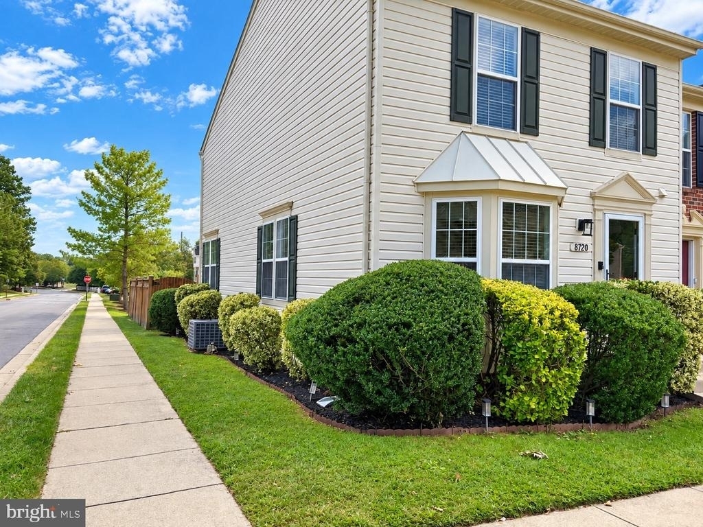 8720 Thornbrook Drive - Photo 1