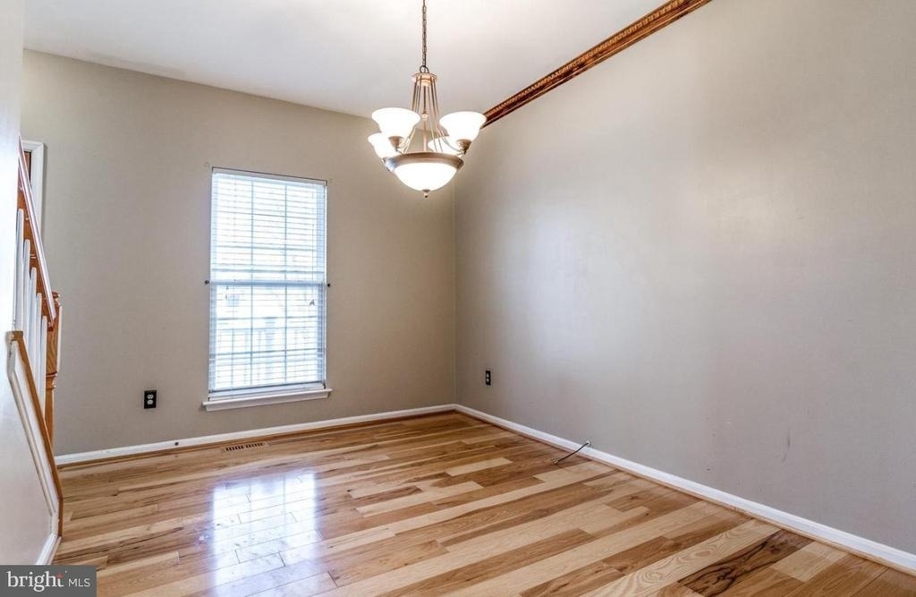 1721 Grande View Avenue - Photo 2