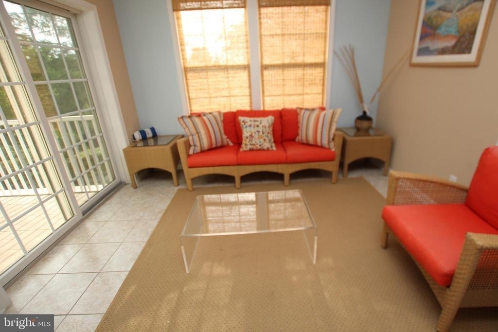 38415 Boxwood Terrace - Photo 9