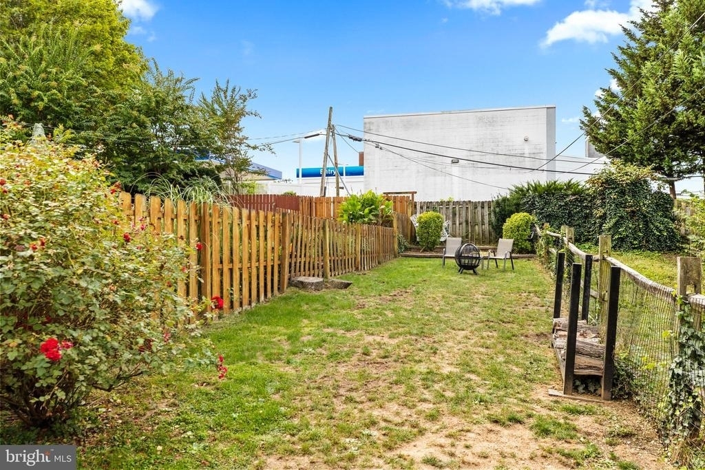 1718 13th Street - Photo 21