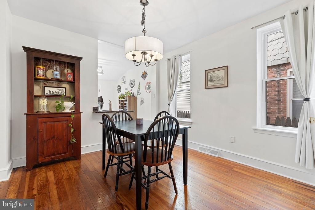 1718 13th Street - Photo 9