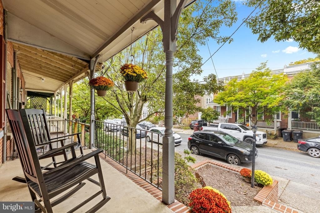 1718 13th Street - Photo 3