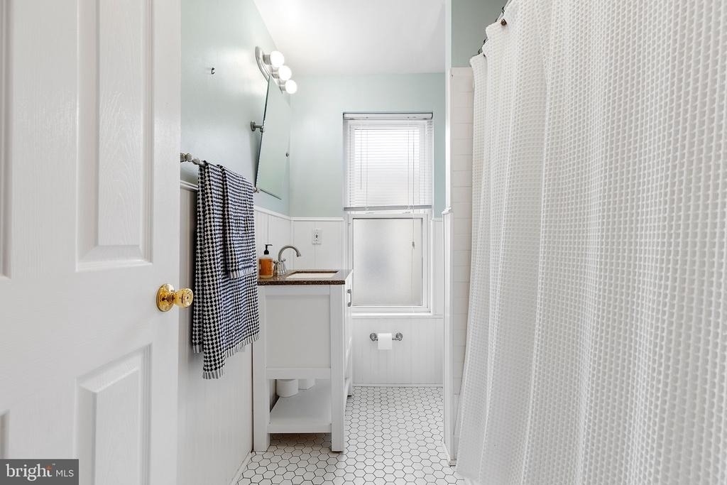 1718 13th Street - Photo 20