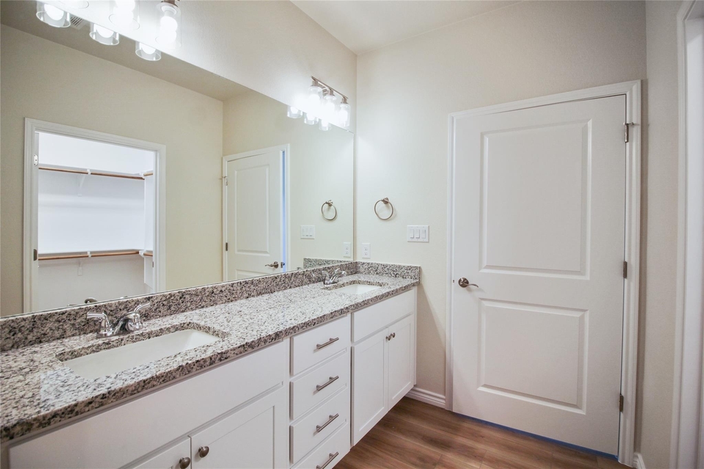 511 Whirlaway Dr - Photo 17
