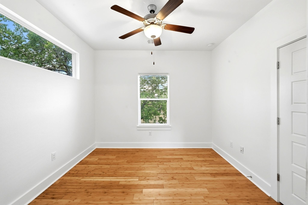 6213 Felix Ave - Photo 14