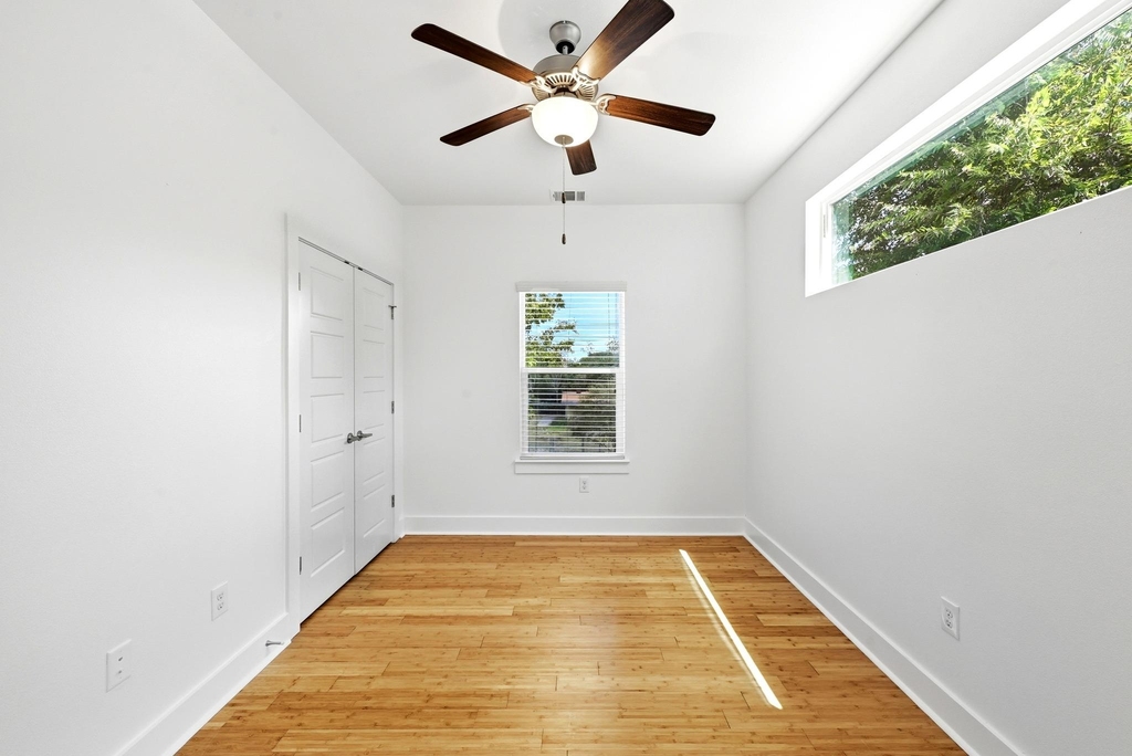 6213 Felix Ave - Photo 19