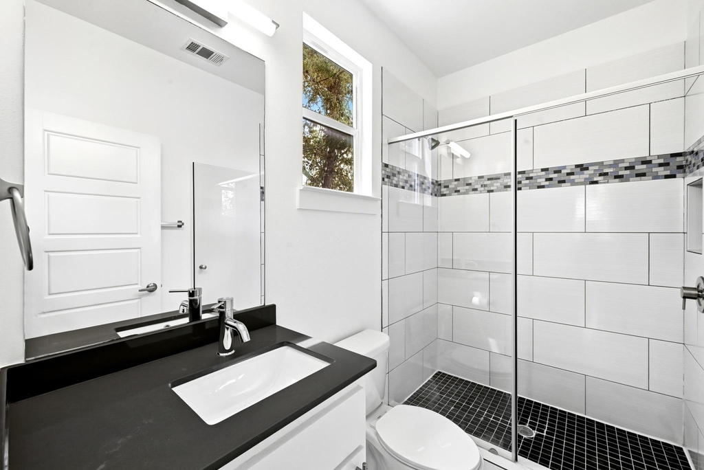 6213 Felix Ave - Photo 21