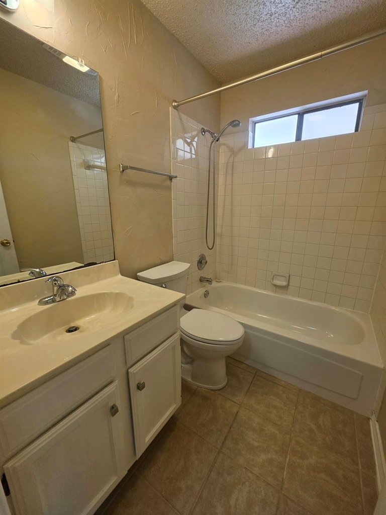 5503 Thunderbird St - Photo 11