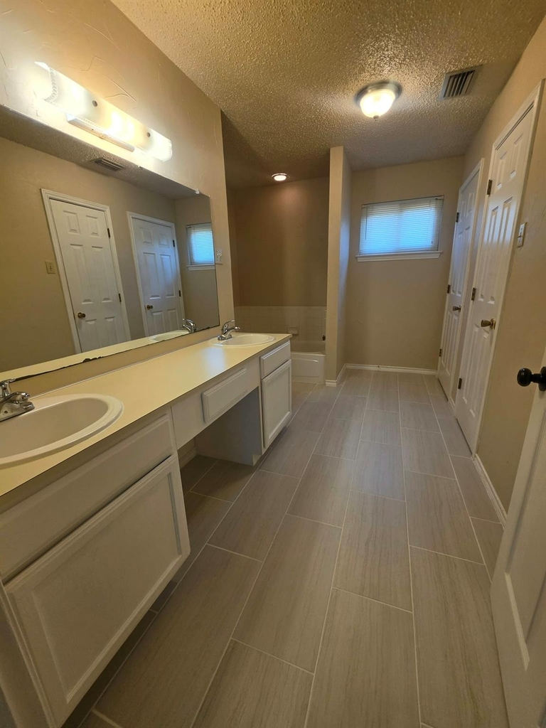 5503 Thunderbird St - Photo 15